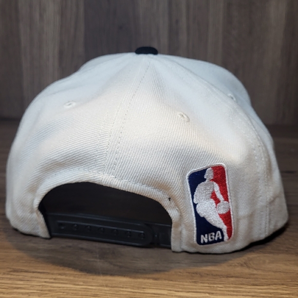 Adidas Brooklyn Nets On Court NBA Snapback Adjustable Hat White Black - Picture 5 of 7
